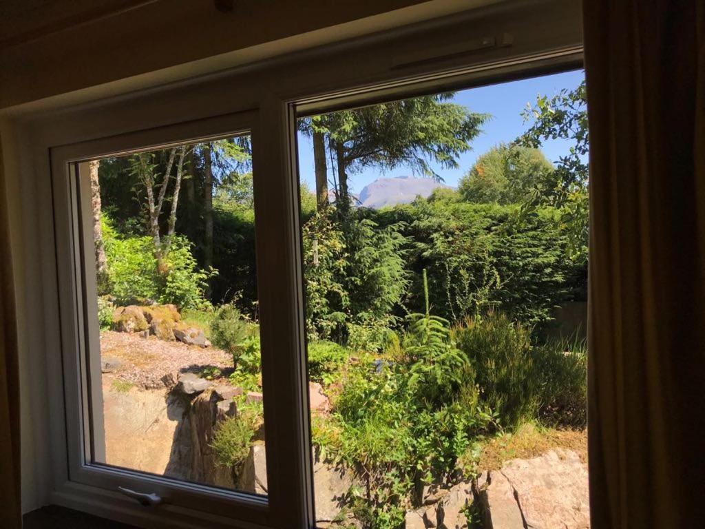 Tom Beag - Ben Nevis View Rooms Fort William Ngoại thất bức ảnh
